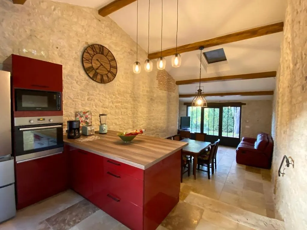 Maison de village, charme et confort Mauroux